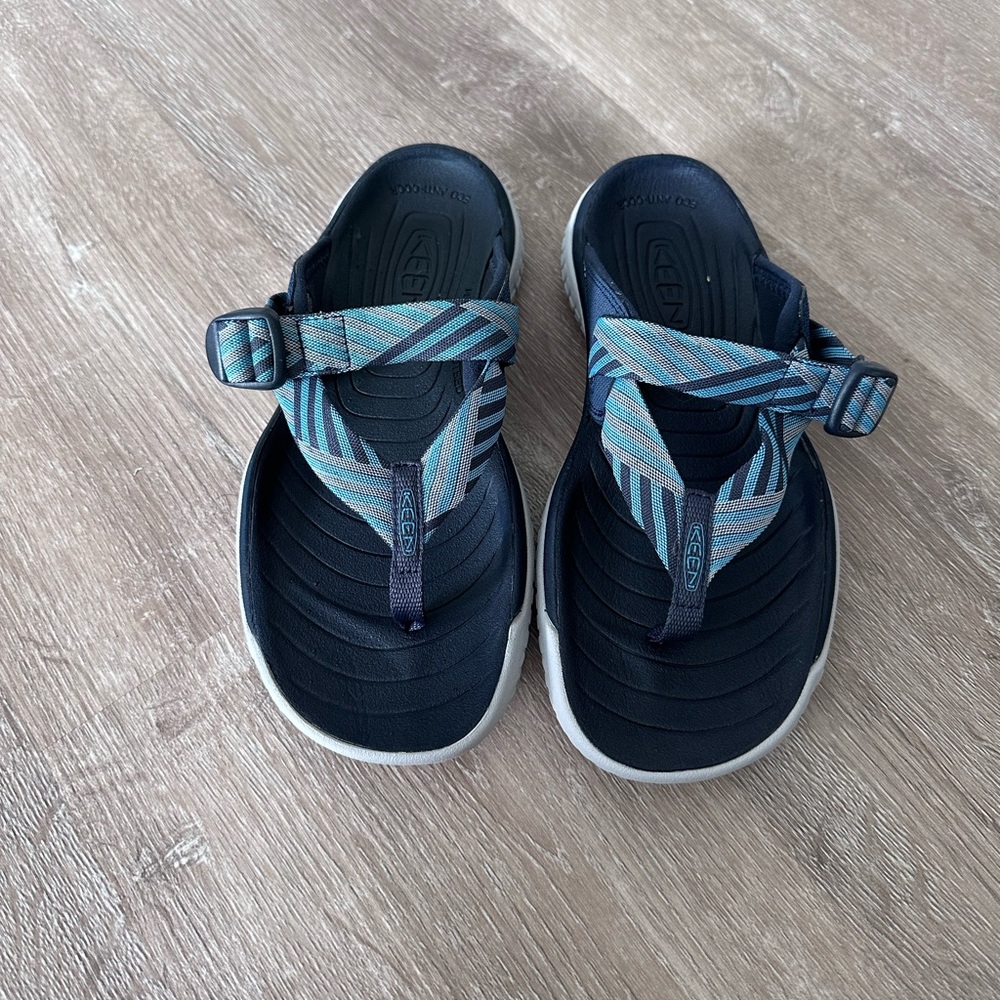 KEEN Sandals